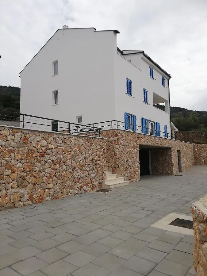 Franta Apartment Cres